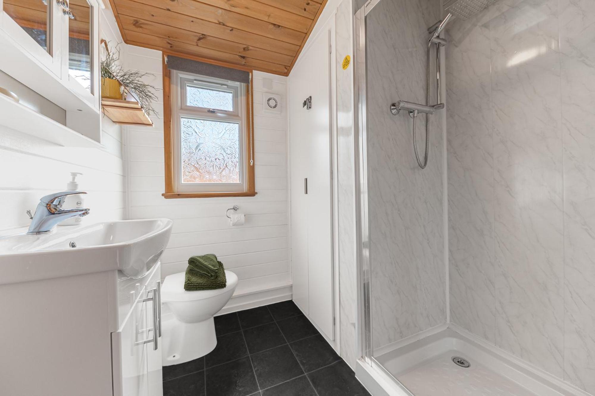 Bowness 45 - 2 Bedroom Lake Windermere Lodge Εξωτερικό φωτογραφία